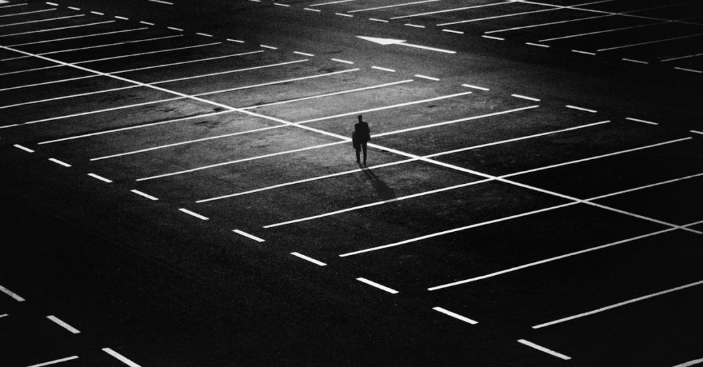 découvrez le syndrome d'abandon, un phénomène psychologique qui impacte les relations et l'estime de soi. explorez ses causes, ses symptômes et des stratégies pour le surmonter afin de retrouver sérénité et épanouissement.