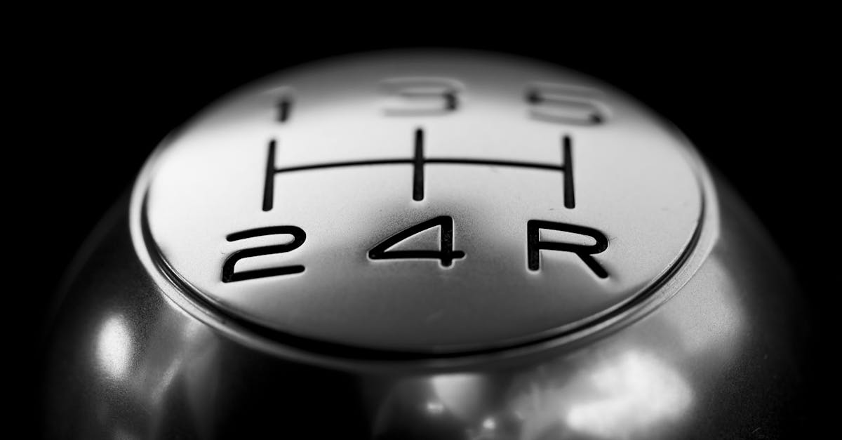 découvrez 'control', un jeu immersif alliant action et aventure, où vous incarnez jesse faden, une jeune femme en quête de réponses dans un mystérieux bâtiment gouvernemental. explorez des environnements surréalistes, luttez contre des forces paranormales et plongez dans une histoire captivante qui remet en question la perception de la réalité.