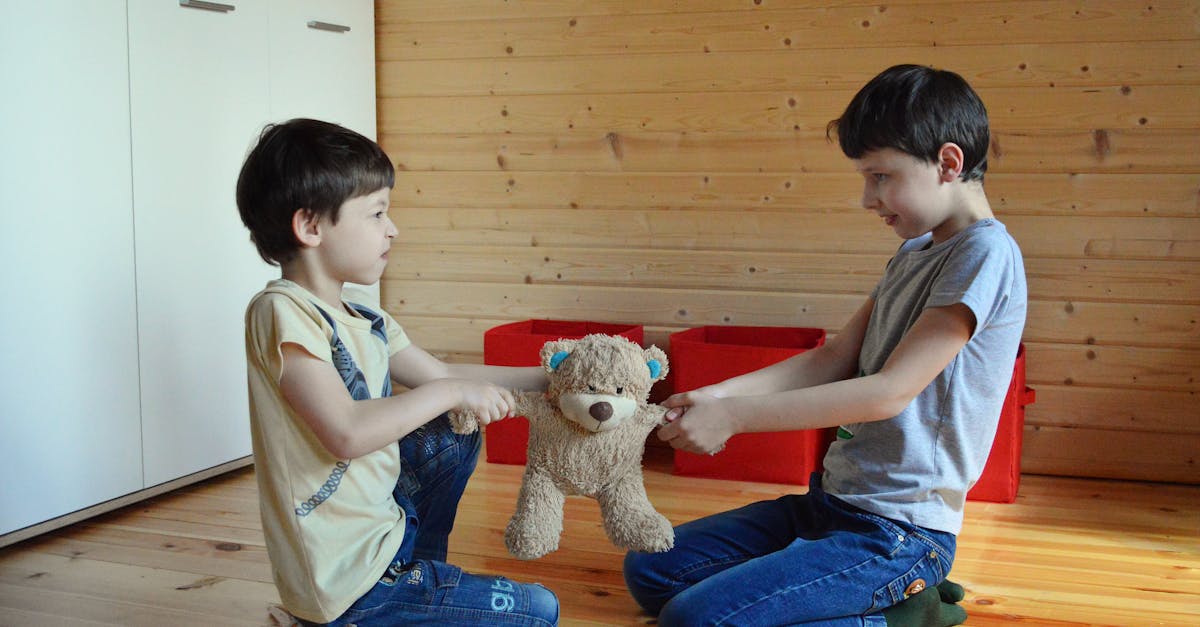 découvrez des informations essentielles sur les troubles du comportement chez les enfants. apprenez à identifier, comprendre et gérer ces comportements pour favoriser le bien-être de votre enfant. des conseils pratiques et des ressources utiles pour parents et éducateurs.