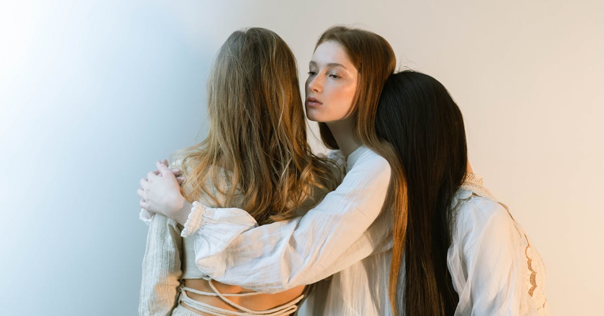 découvrez l'univers fascinant de la réalité psychique, où l'intuition, les perceptions extrasensorielles et les expériences mystiques s'entremêlent. explorez des récits captivants, des pratiques spirituelles et des témoignages qui éveilleront votre curiosité sur les mystères de l'esprit humain.