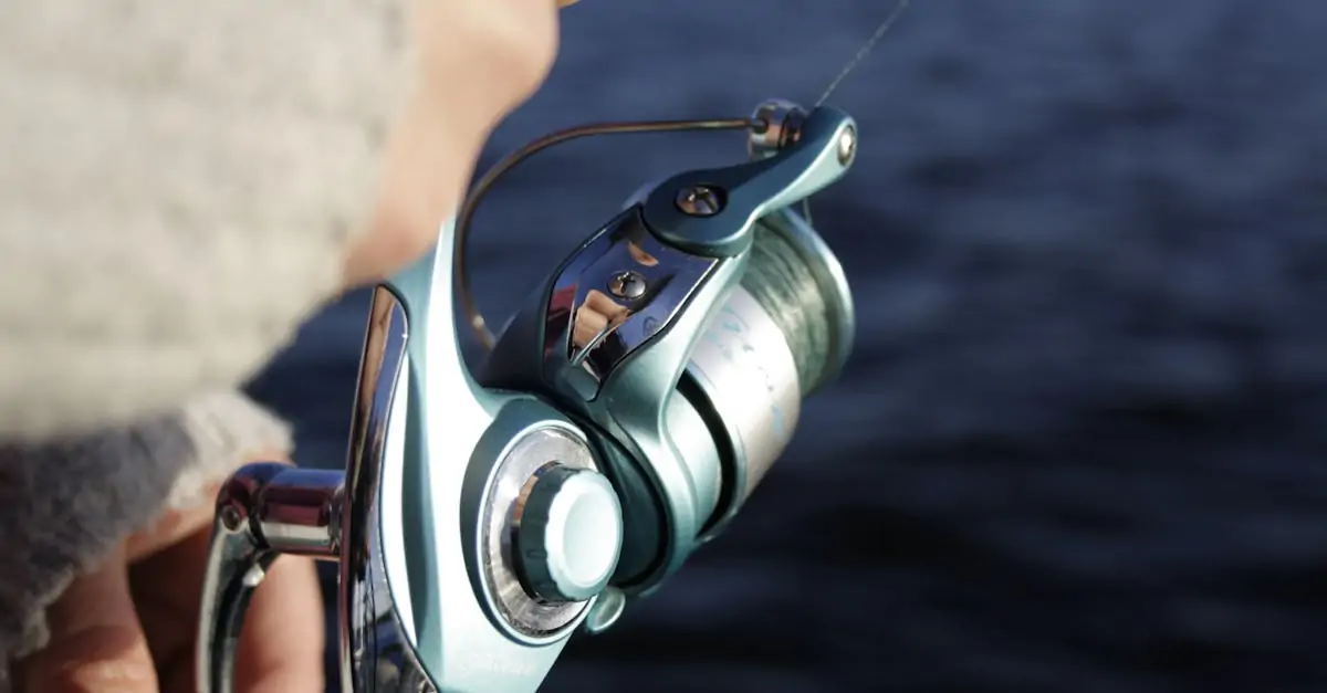 découvrez le mutisme sélectif, un trouble de la communication qui affecte les enfants et parfois les adultes, caractérisé par l'incapacité de parler dans certaines situations sociales. apprenez-en davantage sur ses causes, ses symptômes et les stratégies d'intervention pour aider ceux qui en souffrent.