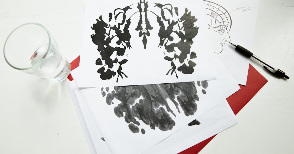 découvrez les fondements de la psychanalyse, une approche psychologique révolutionnaire développée par sigmund freud, qui explore l'inconscient et les motifs cachés de nos comportements. plongez dans l'étude des rêves, des désirs refoulés et des relations humaines pour mieux comprendre votre esprit.