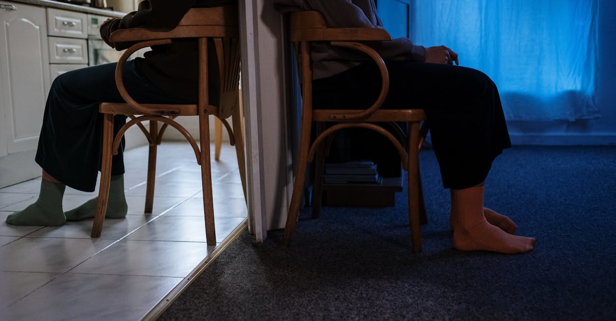 découvrez tout sur la psychose : ses symptômes, ses causes, et les traitements disponibles. informez-vous sur les différents types de psychoses et comment elles affectent la vie quotidienne. apprenez à reconnaître les signes et à trouver de l'aide.