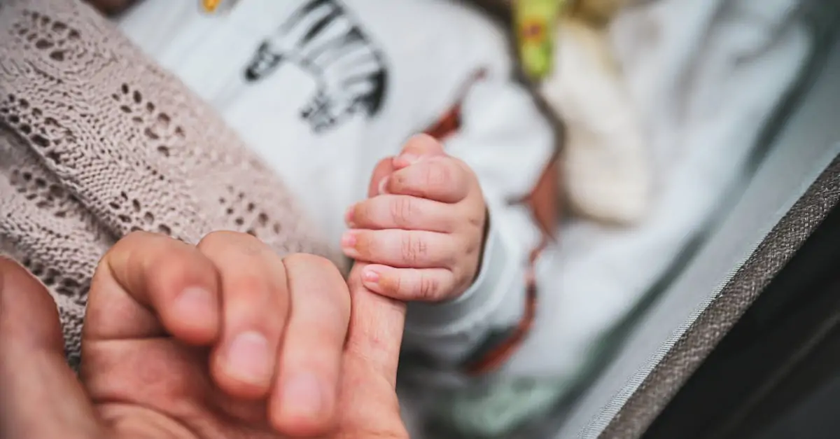 découvrez ce qu'est la dépendance émotionnelle, ses causes et ses conséquences sur les relations interpersonnelles. apprenez à identifier les signes de cette dynamique affective et explorez des stratégies pour renforcer votre indépendance émotionnelle et améliorer vos connexions avec les autres.