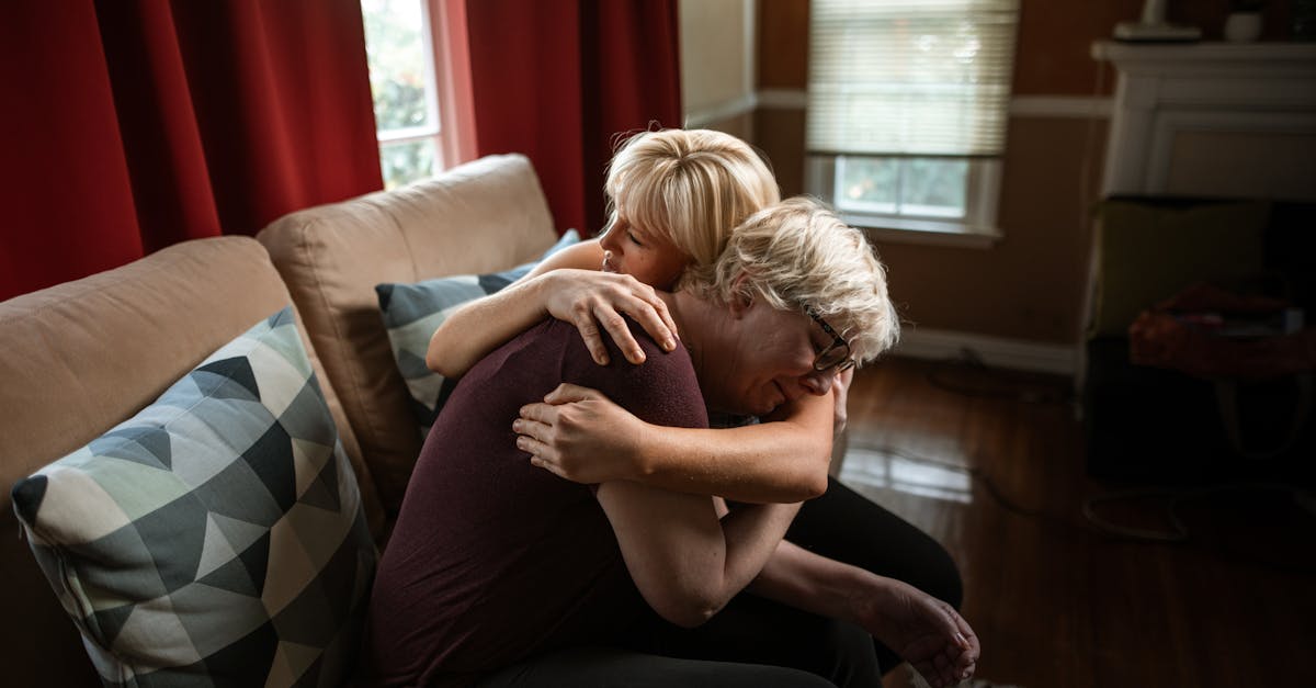 découvrez les traits distinctifs du narcissisme, ses impacts sur les relations et les moyens de gérer une personnalité narcissique. plongez dans l'univers complexe du narcissisme pour mieux comprendre ce phénomène psychologique.
