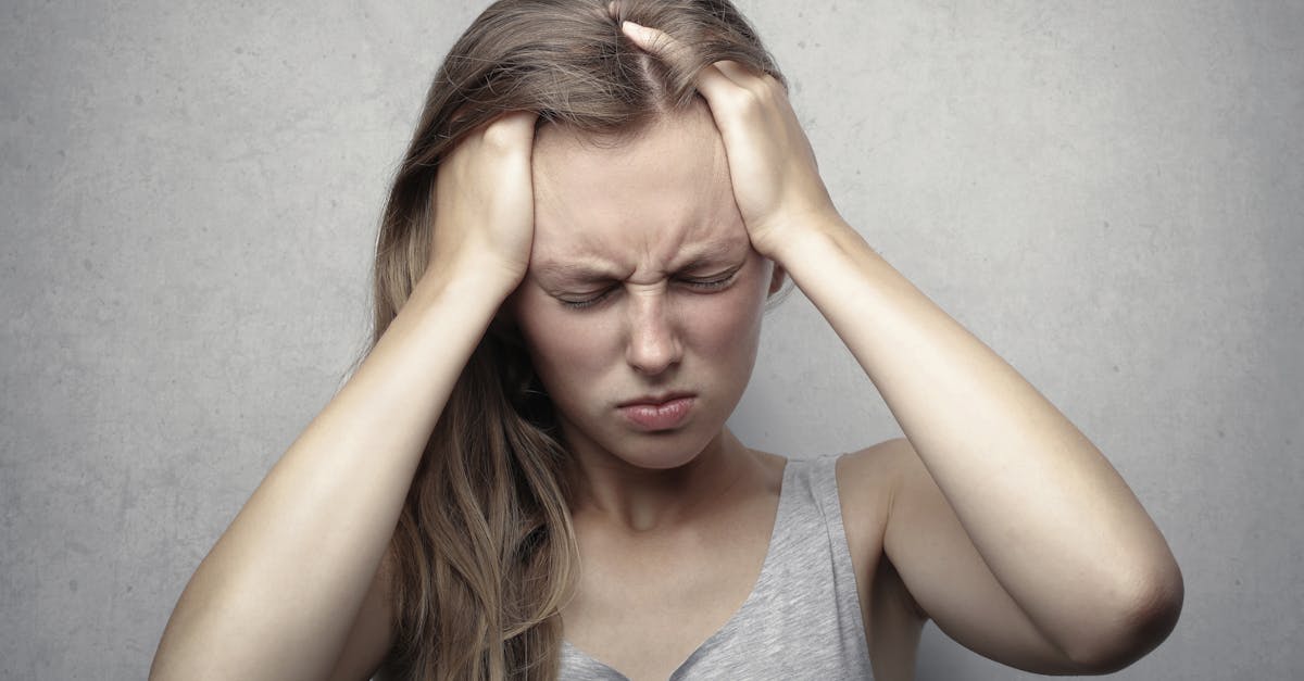 découvrez la dépression réactive, un trouble émotionnel causé par des événements stressants. apprenez comment reconnaître ses symptômes, ses causes et les différentes approches pour le traiter et retrouver un équilibre mental.