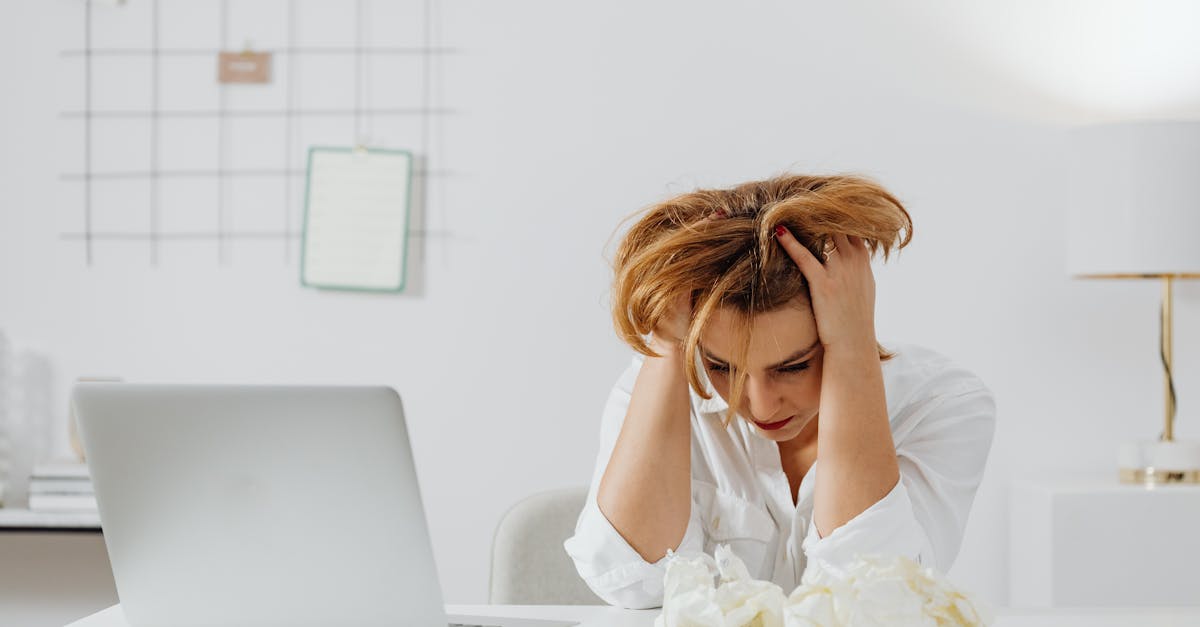 découvrez des techniques efficaces de gestion du stress pour améliorer votre bien-être mental et physique. apprenez à maîtriser votre anxiété, à renforcer votre résilience et à adopter des stratégies de relaxation pour une vie plus sereine.