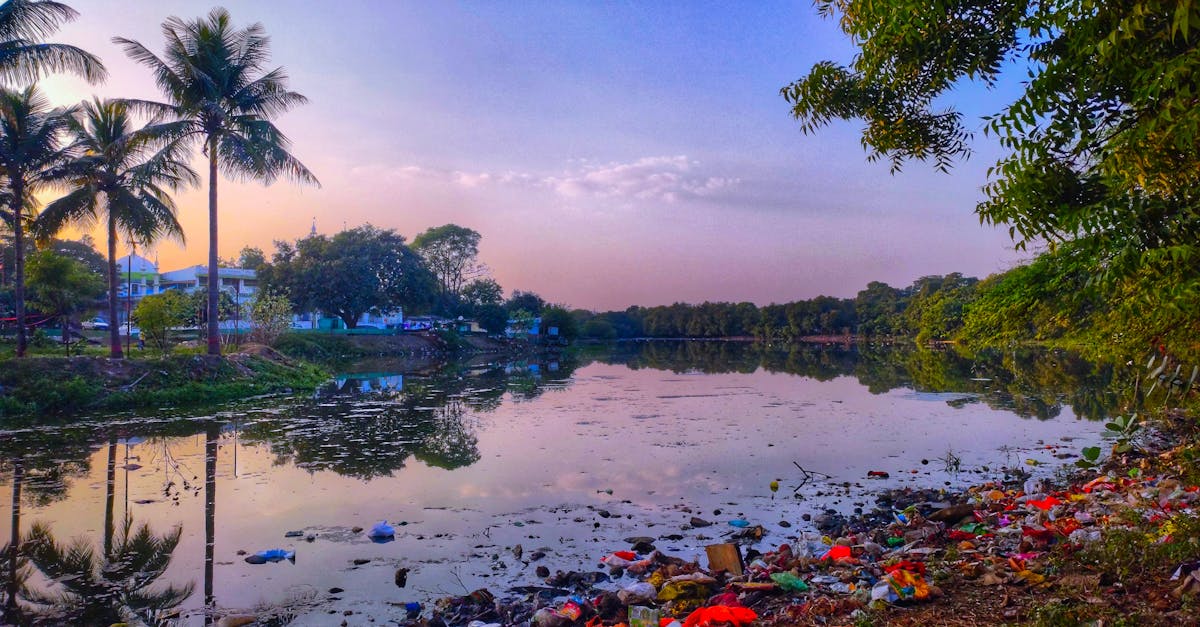 découvrez les traits toxiques qui peuvent nuire à vos relations personnelles et professionnelles. apprenez à les identifier et à les éviter pour instaurer un environnement plus sain et épanouissant.