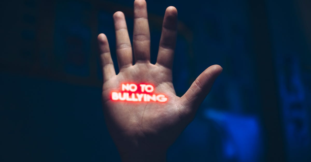 découvrez les dynamiques complexes de la psychologie adolescente : des défis de l'identité à la gestion des émotions, en passant par les relations sociales. une exploration essentielle pour comprendre la phase cruciale du développement humain.