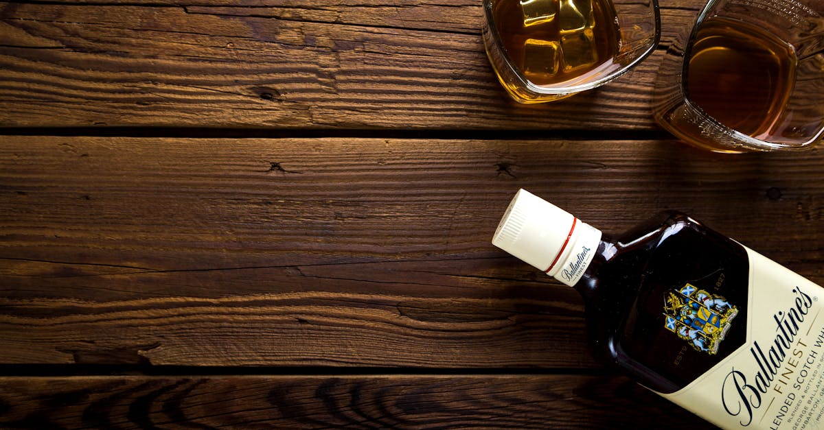 découvrez tout ce qu'il faut savoir sur l’alcool : ses effets sur la santé, sa consommation, les risques liés et des conseils pour une consommation responsable.