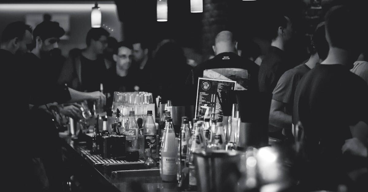 découvrez tout ce qu'il faut savoir sur l'alcool : ses effets, ses risques, sa consommation responsable et des conseils pour préserver votre santé tout en profitant avec modération.