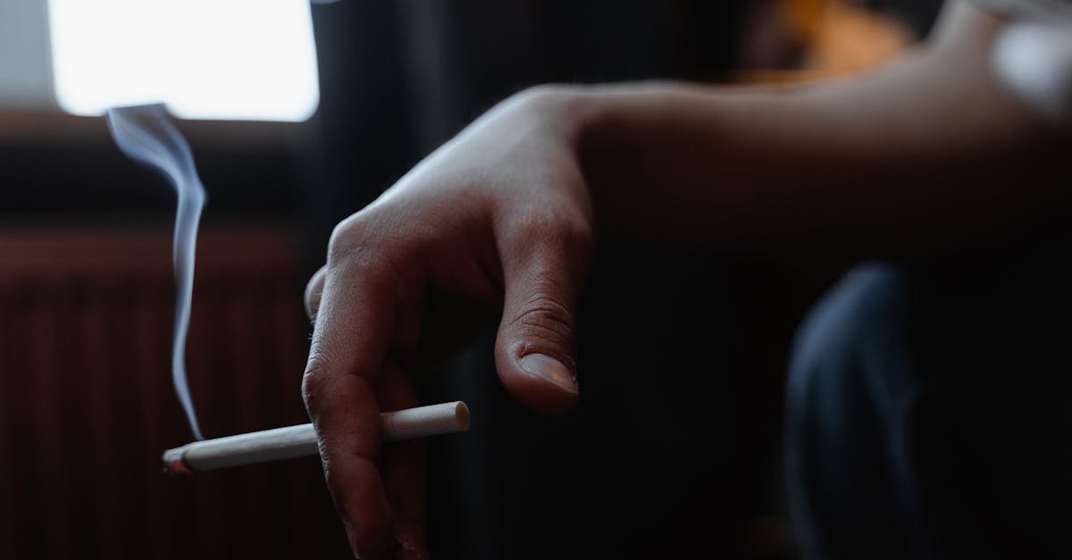 découvrez les causes, symptômes et traitements du nervous breakdown (dépression nerveuse). apprenez à reconnaître les signes d'une crise nerveuse et trouvez des solutions pour vous en sortir.