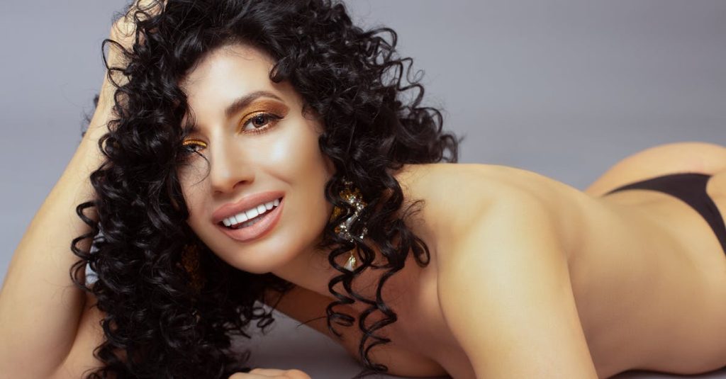 découvrez ce qu'est l'attirance sexuelle, ses mécanismes, ses origines et son rôle dans les relations humaines. comprendre l'attraction sexuelle pour mieux vivre sa vie intime et amoureuse.