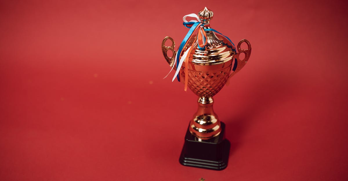 découvrez l'excellence à travers des contenus inspirants et des standards élevés, conçus pour vous guider vers la réussite et l'accomplissement.