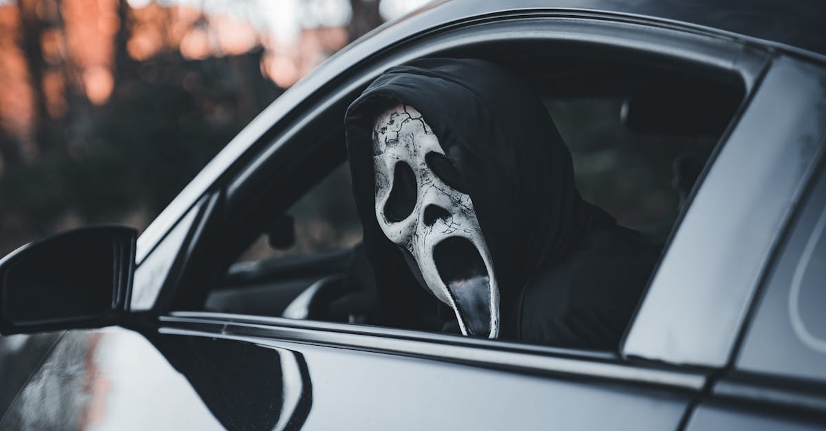 découvrez des conseils efficaces pour surmonter la peur de conduire et reprendre confiance au volant en toute sérénité.