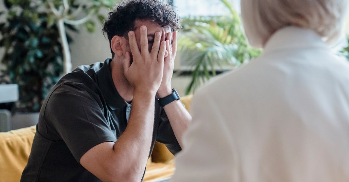 découvrez les causes, les symptômes et les moyens de surmonter la tristesse pour mieux comprendre et gérer vos émotions au quotidien.