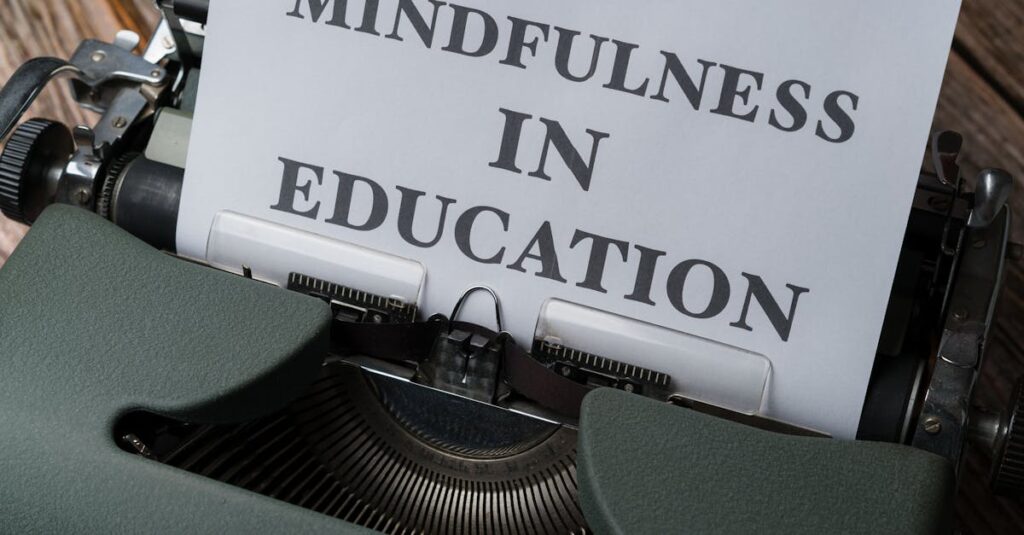 découvrez la mindfulness, une pratique de pleine conscience pour mieux gérer le stress, améliorer votre bien-être et vivre l'instant présent avec sérénité.