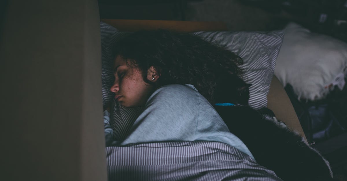découvrez tout sur les cycles de sommeil, leur importance pour une bonne nuit réparatrice et comment optimiser votre repos pour une meilleure santé.