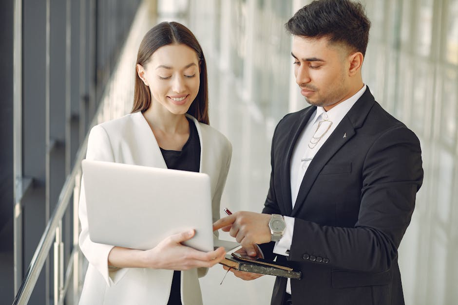 Impact sur les entreprises et les managers - Le "Coffee Badging" : le besoin psychologique de présence physique minimale.