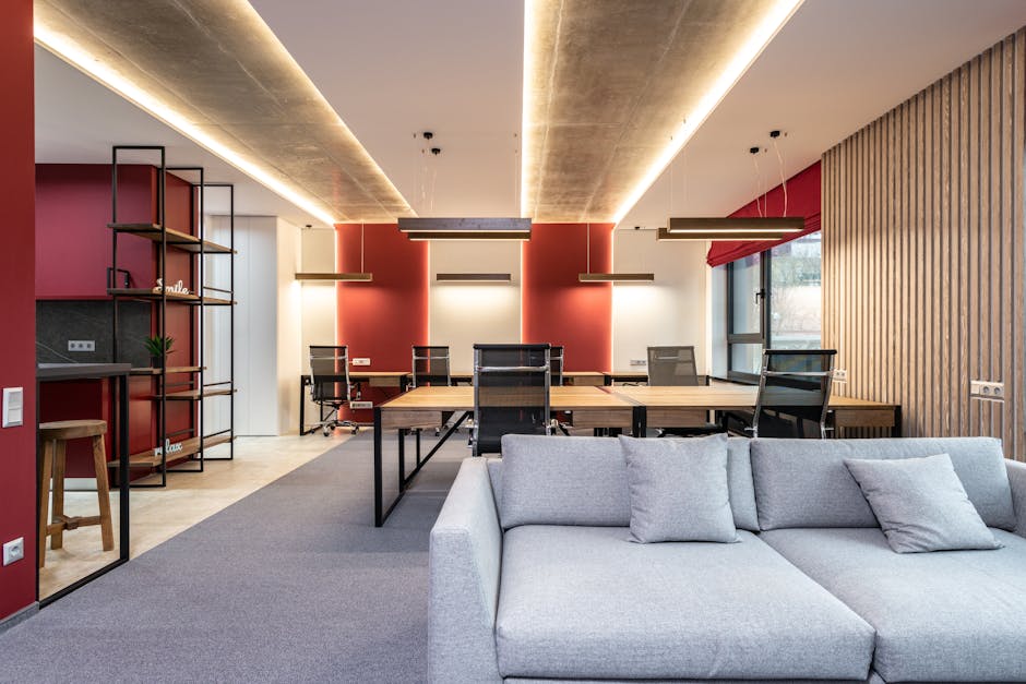 Espace de travail avec accents rouges et ambiance énergique